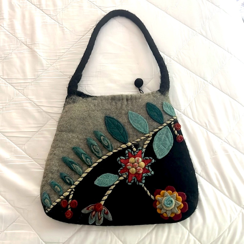 Handmade Wool handbag 👜